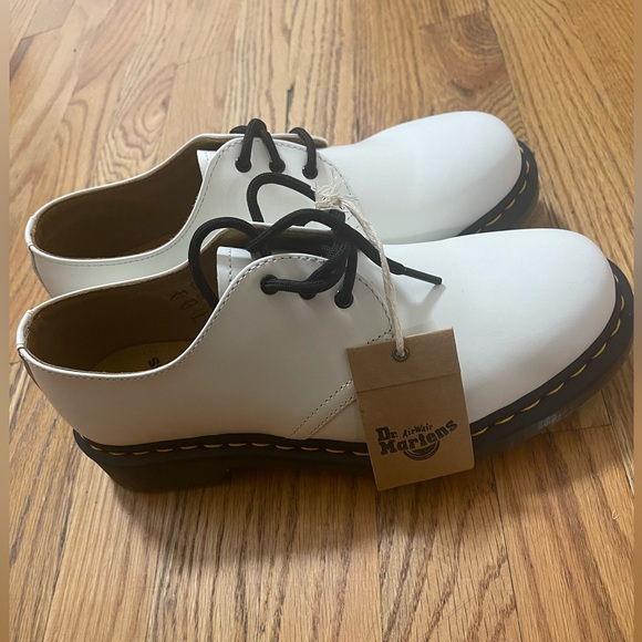 Men\'s White Leather Derby Shoes with Contrast Lug Sole main image 12